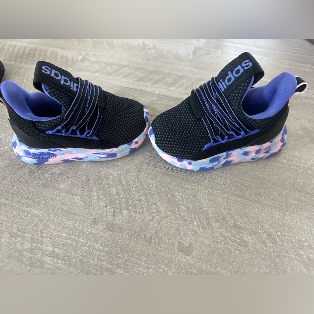 NWOT adidas Toddler Lite Racer Adapt 7.0 Sneaker Black/Clear Pink/Blue Size  5K